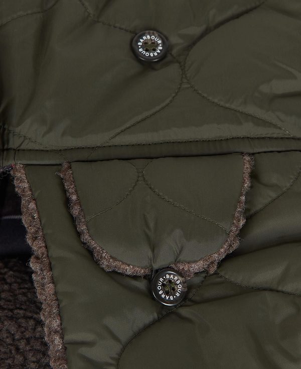 Barbour Sandbay Quilted Trapper Ελιά | BABO89041